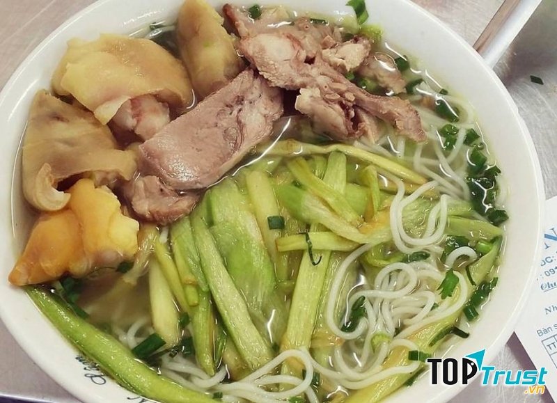 Bún dọc mùng Dung