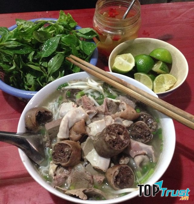 Bún lòng - Chợ Thủy lợi (nguồn: lozi)