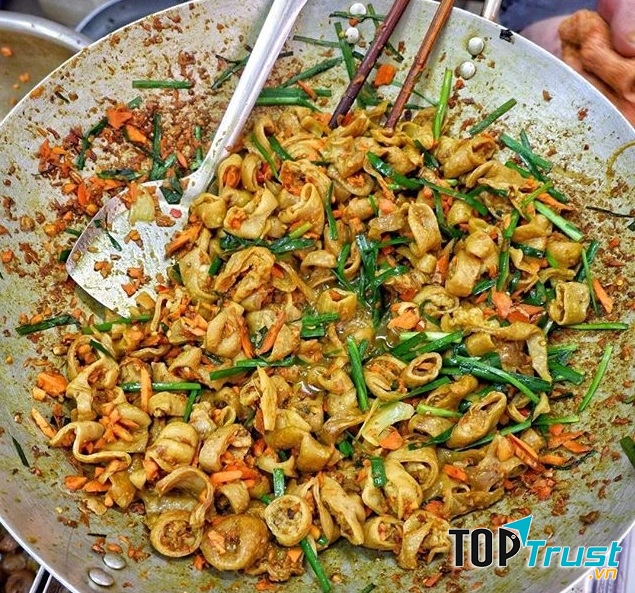 Bún Lòng Xào Nghệ Hằng Nga