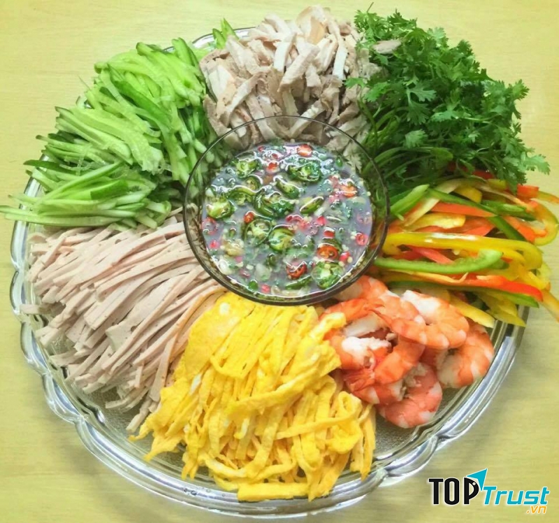 bát bún mắm nêm thịt luộc đà nẵng!