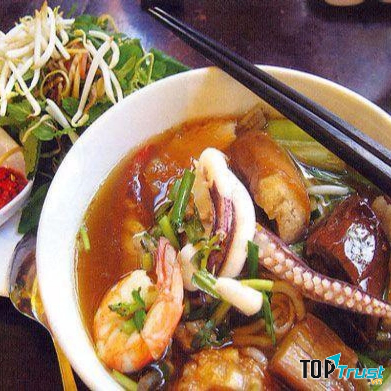 Điểm cộng của quán Phượng là vệ sinh và an toàn thực phẩm được đảm bảo