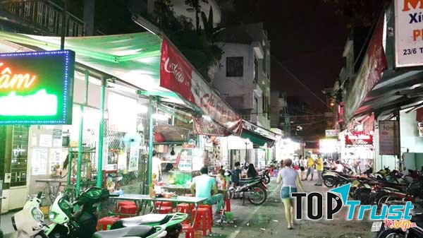 Khu bún mắm Trần Kế Xương