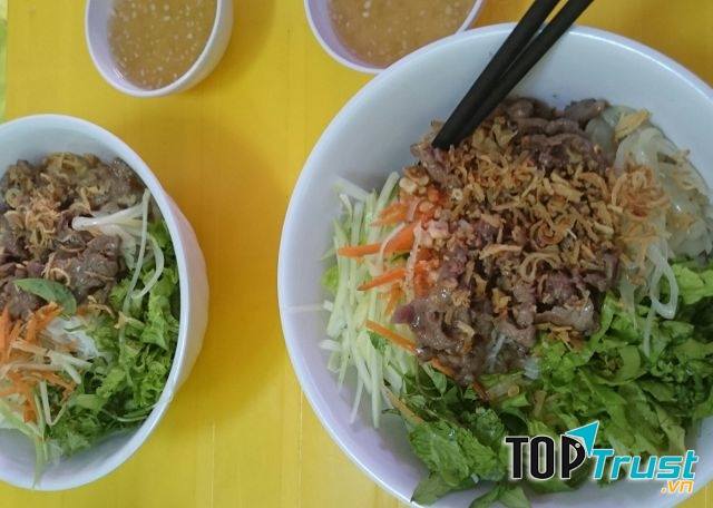 Bún trộn