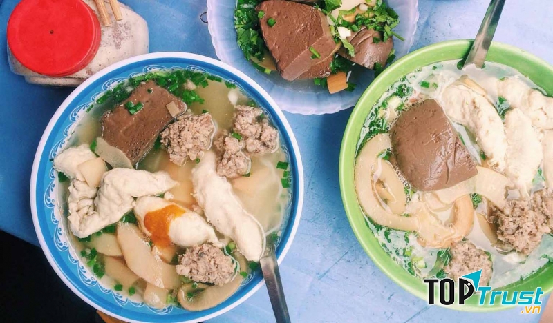 Bún Mọc Tiết - Chợ Đồng Xuân