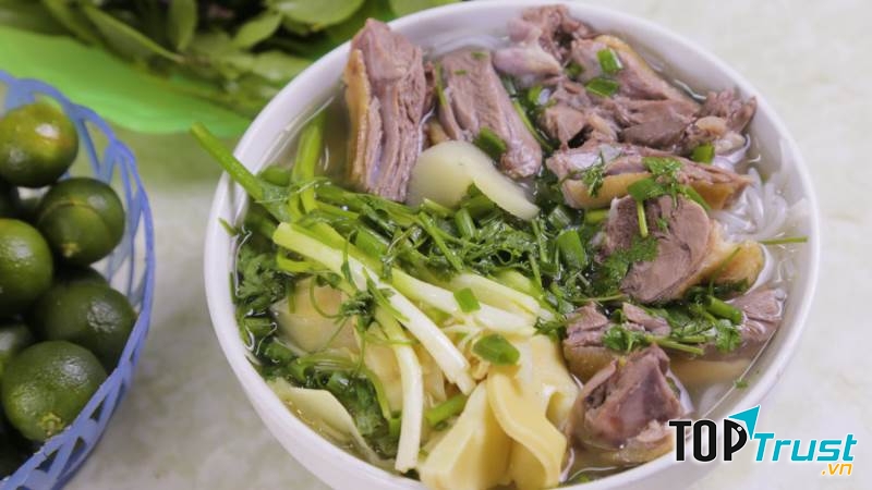 Bún Ngan & Phở Gà - Thanh Hằng