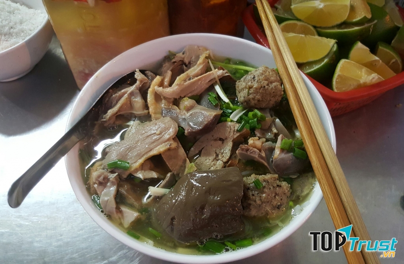 Bún ngan cô Hiền