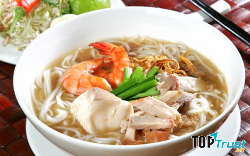 Tô bún nước lèo đặc sản miền tây sẽ làm bạn muốn ăn nữa, ăn mãi.