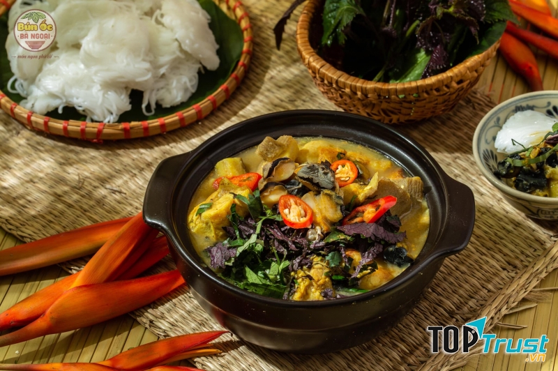 Bún ốc Bà Ngoại