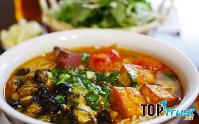 Bún ốc tóp mỡ Bà Giao