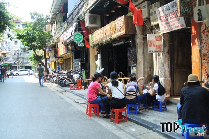 Bún ốc Giang – Lương Ngọc Quyến
