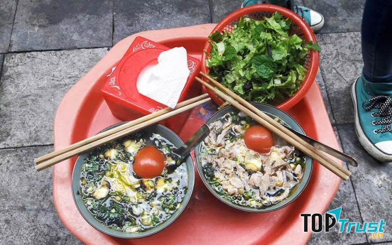 Bún ốc Giang – Lương Ngọc Quyến
