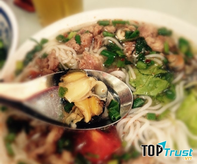 Bún ốc phố Hàng Chai