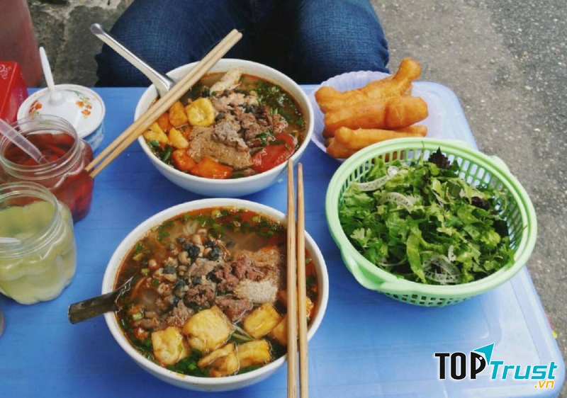 Bún riêu 18 Hồng Phúc