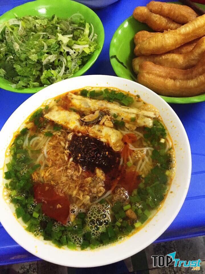 Bún riêu cua