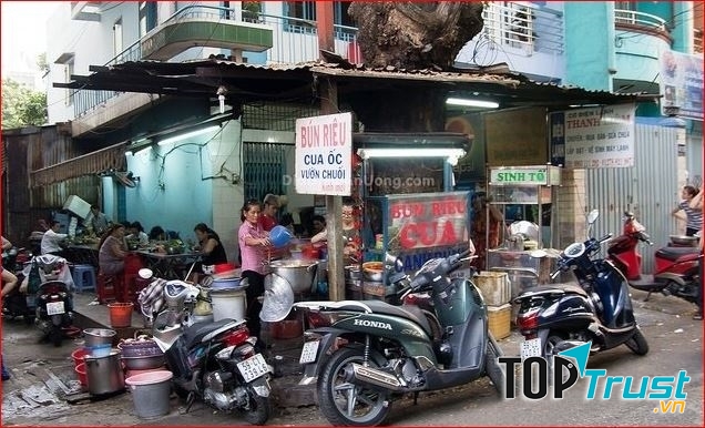 Quán lúc nào cũng đông khách