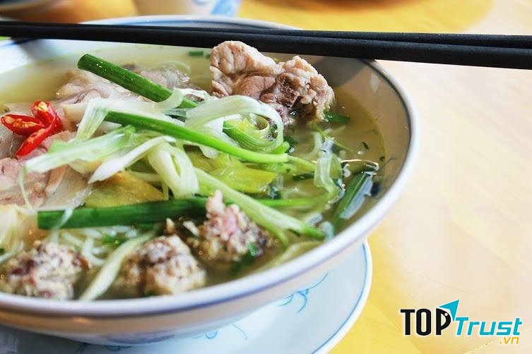 Bún Station với danh sách món ngon