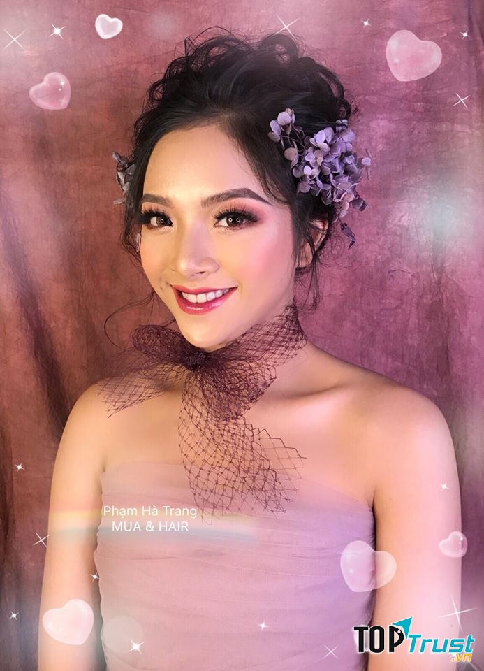 Phạm Hà Trang make up (Bun Studio)