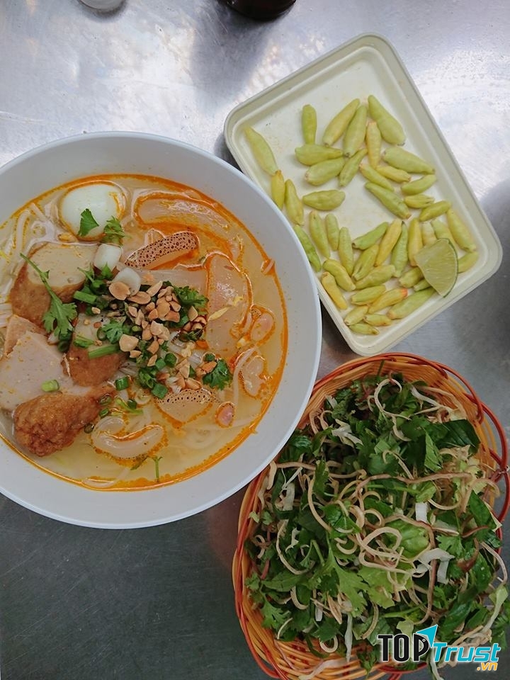 Bún sứa