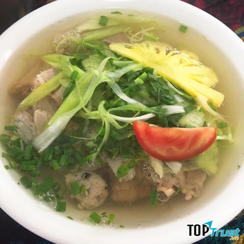 Bún sườn chua