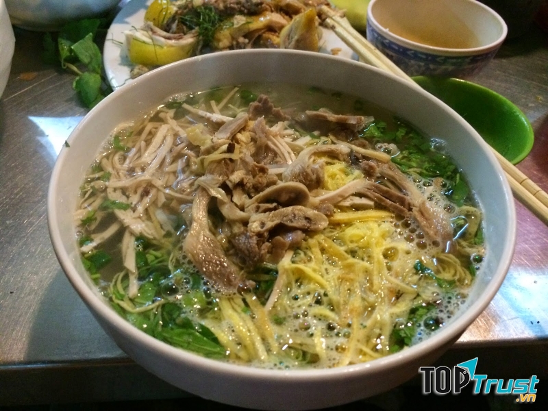 Bún thang Bà Đức