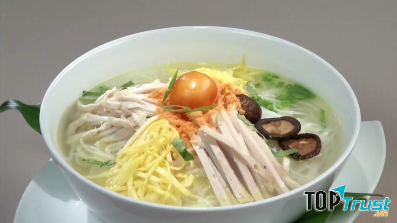 Bún thang Lãn Ông