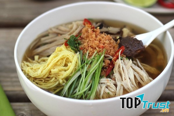Bún thang Ngọc Tuyền