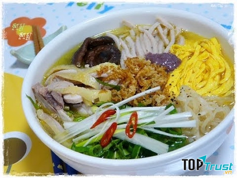 Bún thang Thuận Lý