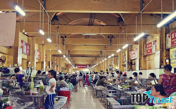 Bún thịt nướng Chợ Cồn