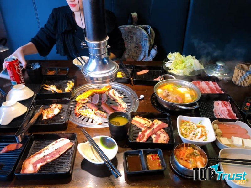 Bủng Buffet - Nướng Nghiền Ngay Lẩu Mê Say