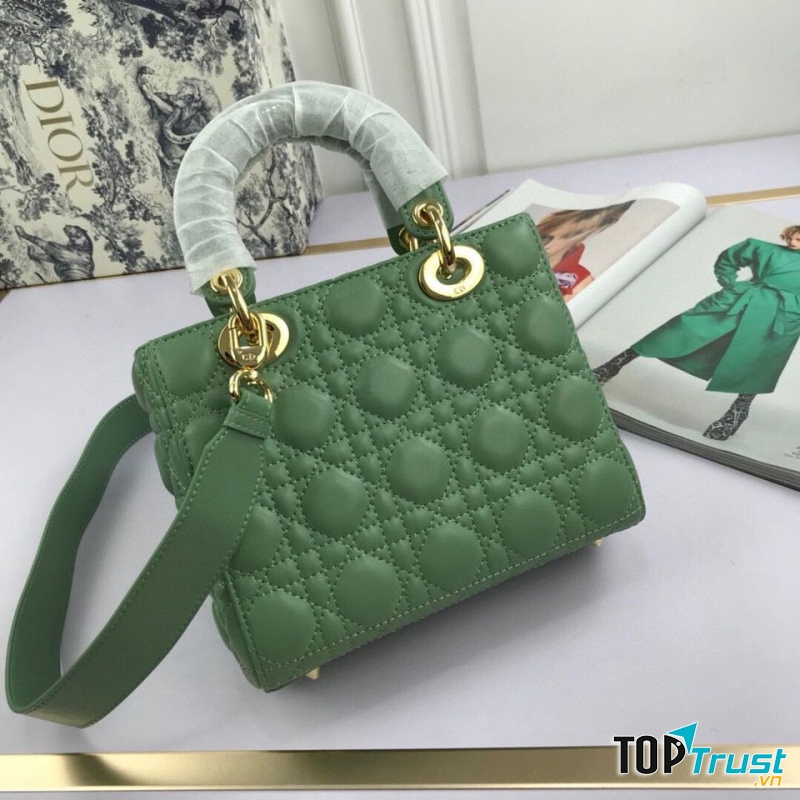 Bước Thời Trang