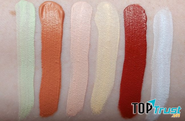 Chất kem mềm mịn, dễ tán, không làm mất đi vẻ tự nhiên