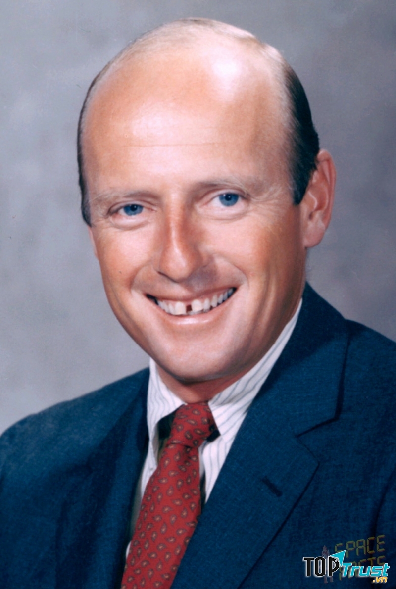 Pete Conrad (2/6/1930 - 8/7/1999)