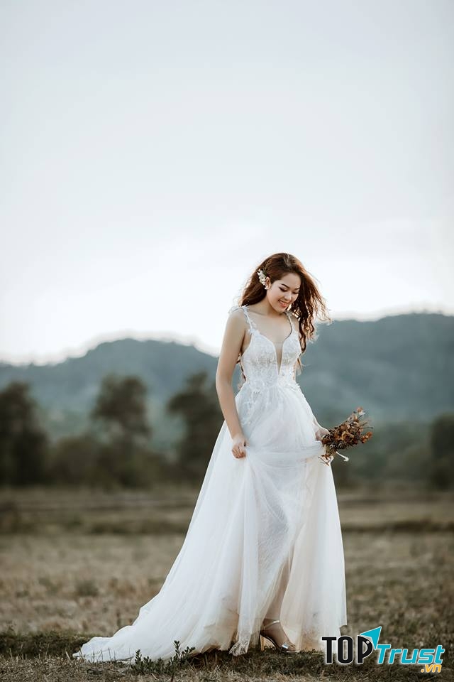 By UT Wedding Studio