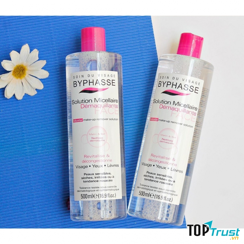 Khi sử dụng Byphasse Micellar, làn da sẽ được làm sạch thông thoáng và loại bỏ bụi bẩn.