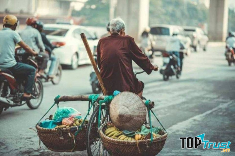 Ông cụ bán chuối