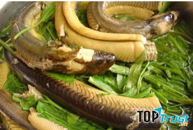 Cá chạch nấu hẹ