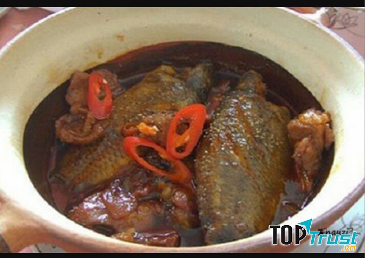 Cá diếc kho tương