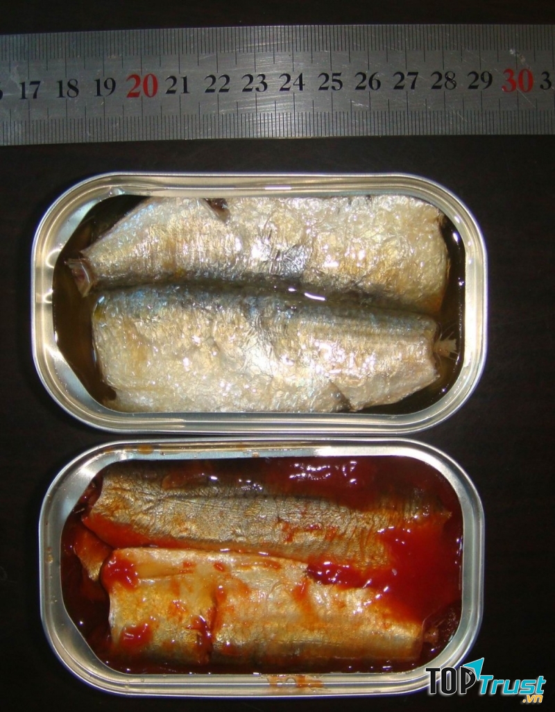 Cá mòi đóng hộp