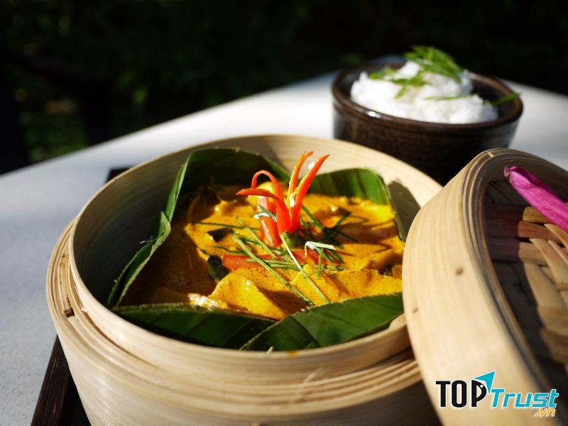 Cá hấp Amok