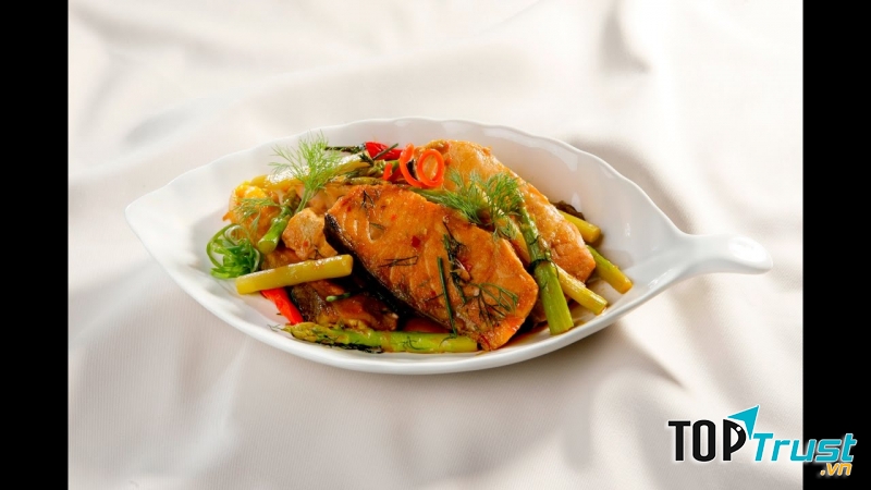 Cá hồi kho thơm