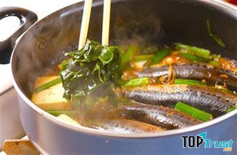 Cá mòi kho gừng