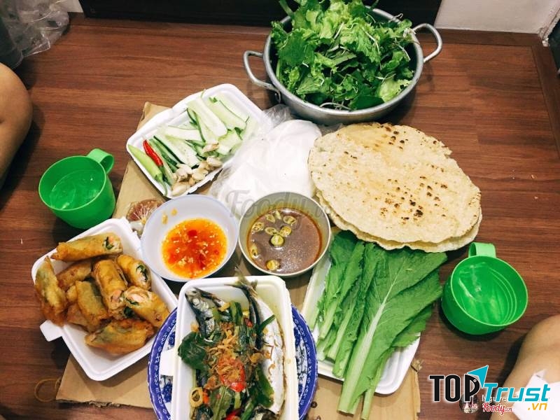 Cá nục hấp Bà Xin