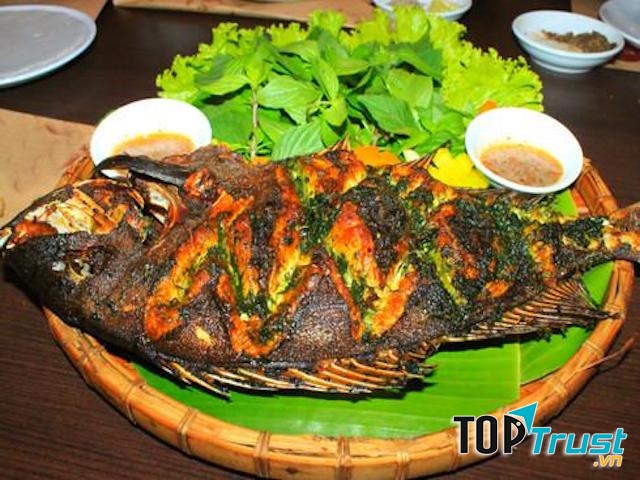 Cá nướng úp chậu