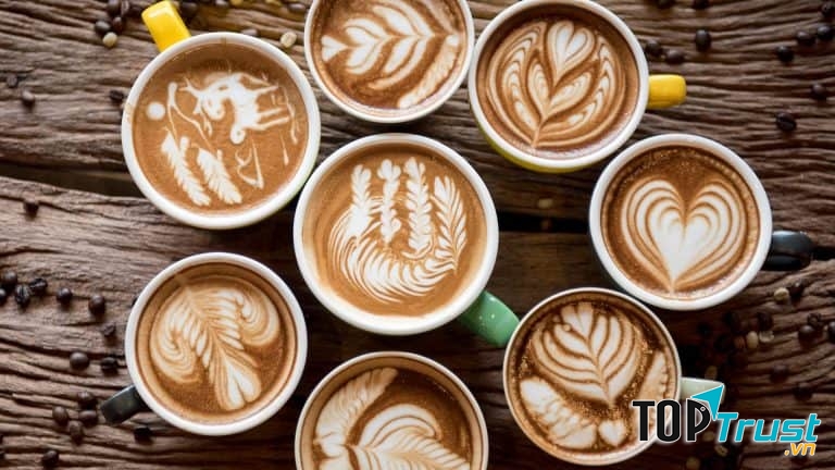 Một số chuyên gia đưa ra ra giả thiết cafe có thể giảm bớt nguy cơ suy tim