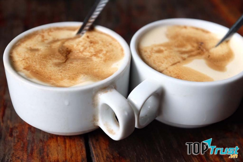 Cà phê trứng của Đinh