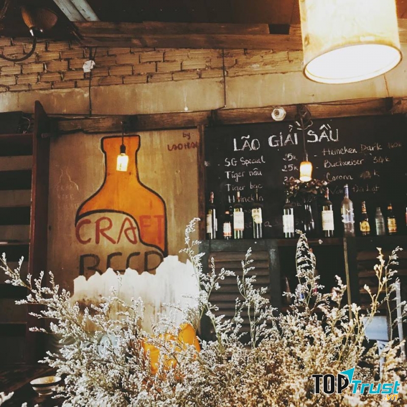 Lão HẠC Quán