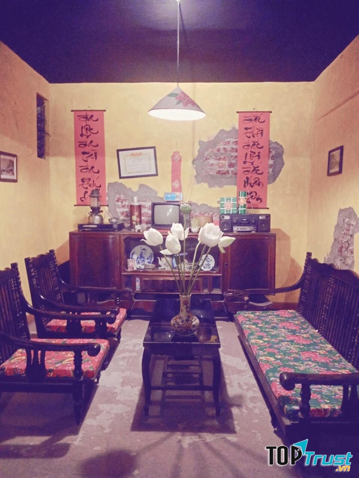 Phòng khách của Zum Bao Cấp