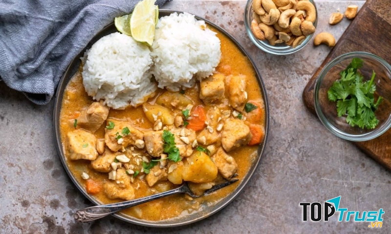 Cà ri Thái Massaman