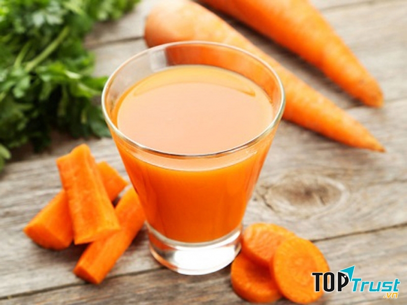 Trị nám an toàn với cà rốt