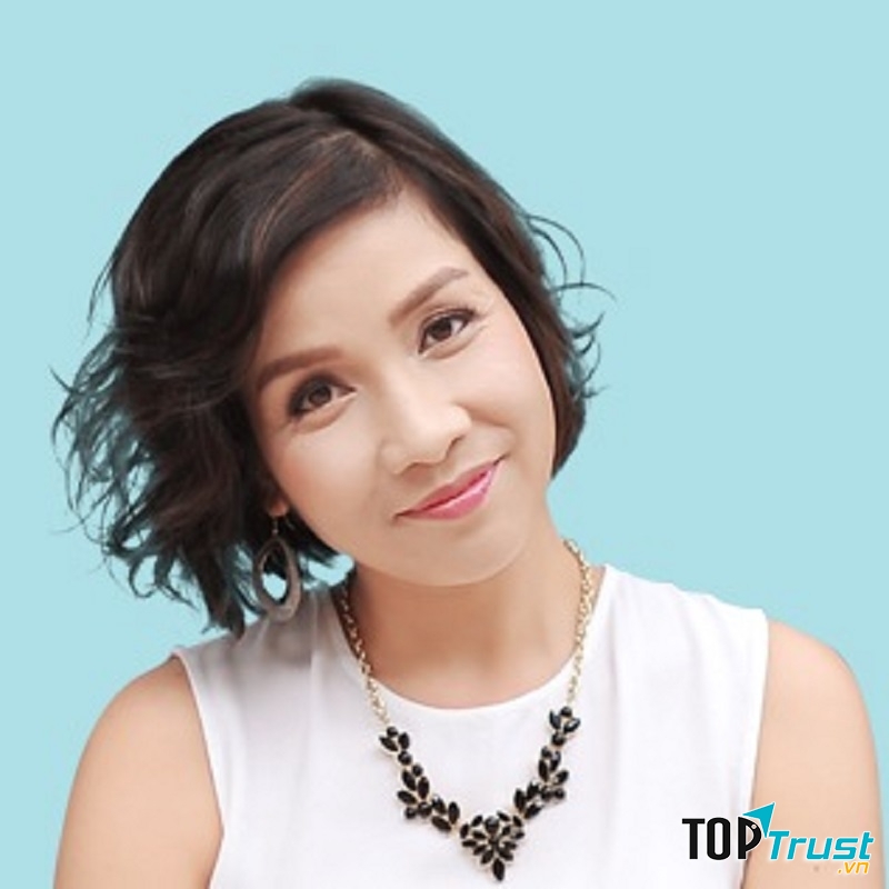 Ca sĩ Mỹ Linh